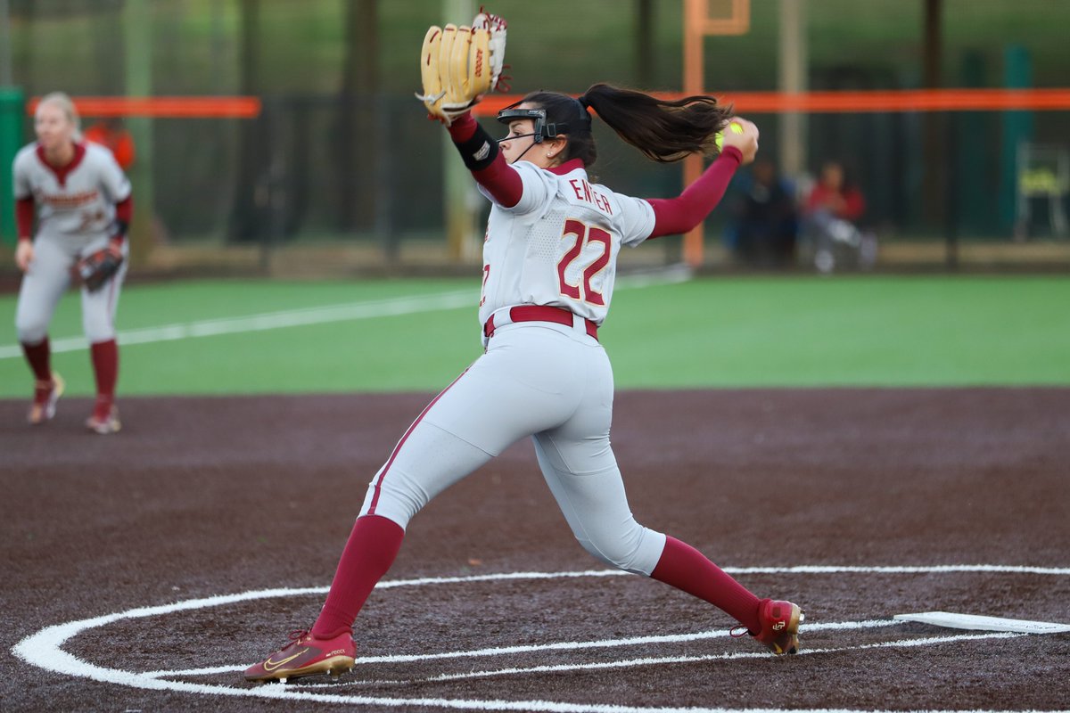 FSU_Softball's tweet photo. Bri had a career night last night with 1️⃣1️⃣ Ks in 6️⃣ innings! https://t.co/DI2ykiLjH2