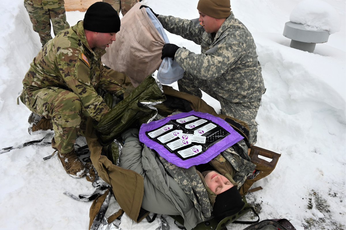 11th_Air_Force's tweet photo. #ARCTICEDGE22 offers opportunities for personnel to sharpen their cold-weather medical skills in the austere arctic landscape.
This exercise was first conducted in 2018 and is planned to occur every two years.
#AlaskanCommand #NORTHCOM #HomelandDefense #ae22 #StrongerTogether https://t.co/i0X6l8AcLB