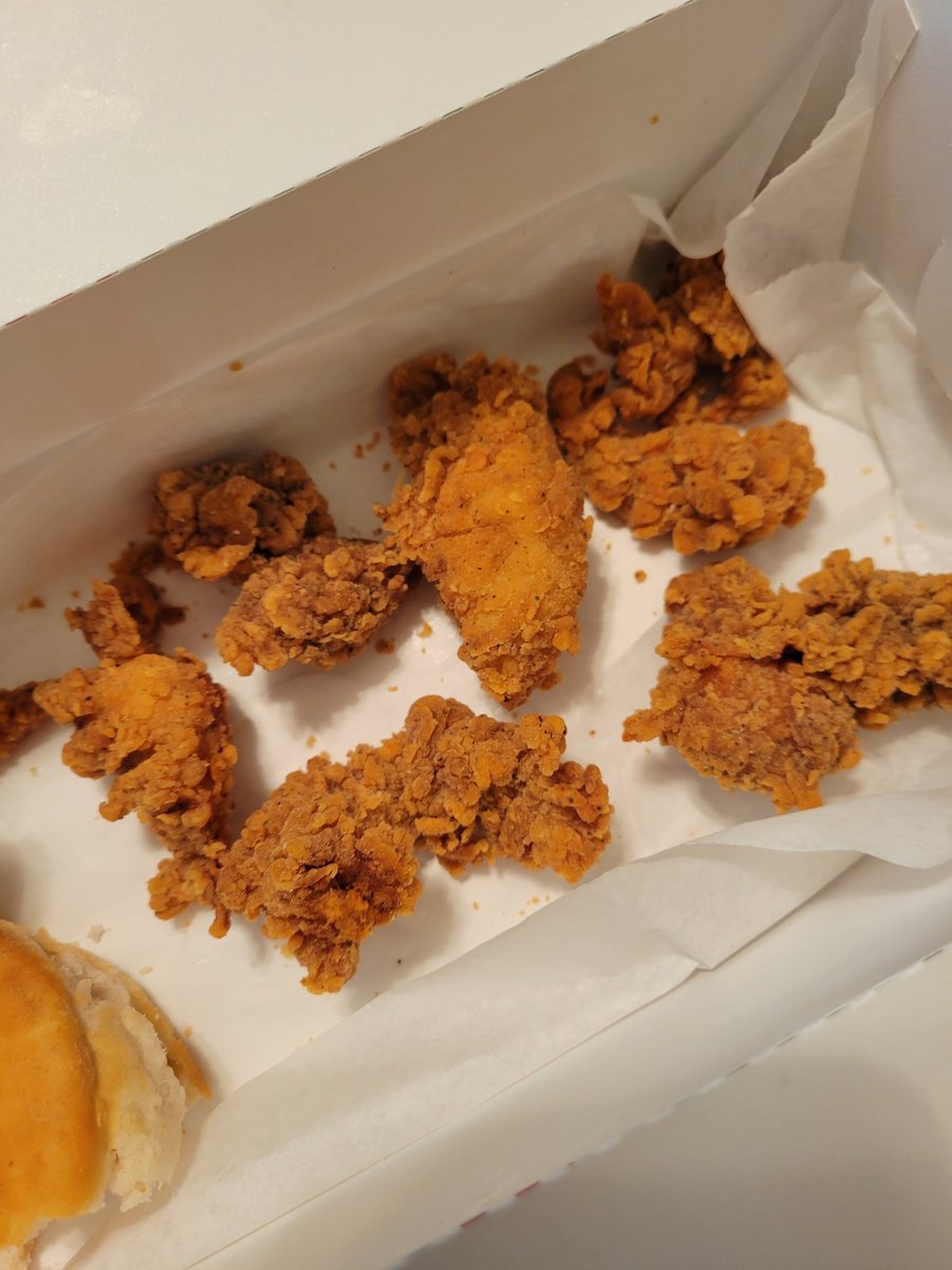 maryaftanas's tweet photo. Do better @kfc these are NOT chicken tenders. They are dried up pieces of breading. #disappointed https://t.co/yP7ZmzPC7h