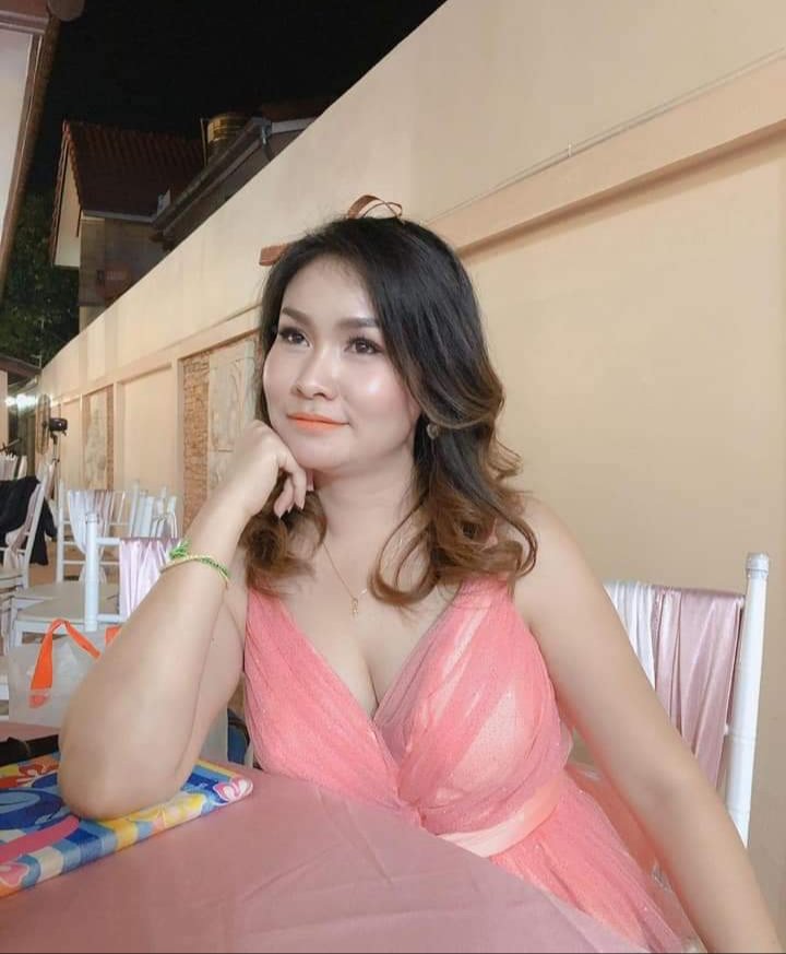 sesouk23556's tweet photo. เงื่ยนแต่เช้าเลย สาววัย40 https://t.co/1ZLLpKpS7k