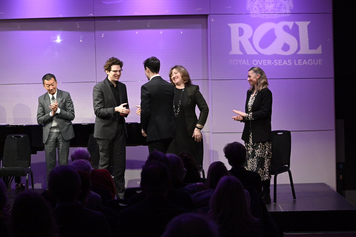 ROSLARTS's tweet image. A big thank you must also go to our panel, @Melvynbetan @nickypiano @LucyParham @jaysongillham @geoffparkin4 #ROSLAMC