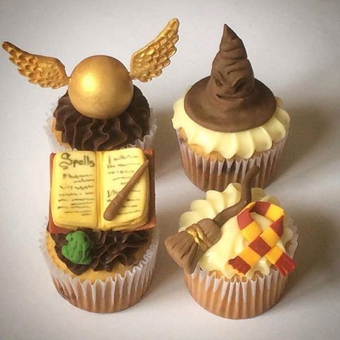 XGranger_Herms's tweet image. + 𝒆𝒍 𝒕𝒂𝒄𝒕𝒐 𝒅𝒆 𝒖𝒏𝒂 𝒄𝒖𝒄𝒉𝒂𝒓𝒊𝒍𝒍𝒂 𝒅𝒆 𝒕𝒆́. 𝑻𝒆 𝒒𝒖𝒊𝒆𝒓𝒐 𝒑𝒆𝒍𝒊𝒓𝒓𝒐𝒋𝒐 𝒚 𝒆𝒔𝒑𝒆𝒓𝒐 𝒕𝒆𝒏𝒆𝒓𝒕𝒆 𝒎𝒖𝒄𝒉𝒐𝒔 𝒂𝒏̃𝒐𝒔 𝒎𝒂́𝒔. ¡𝑭𝑬𝑬𝑳𝑰𝑰𝑰𝑪𝑰𝑰𝑫𝑨𝑨𝑫𝑬𝑺𝑺𝑺!
𝑷. 𝑫. 𝑬𝒔𝒑𝒆𝒓𝒐 𝒒𝒖𝒆 𝒕𝒆 𝒈𝒖𝒔𝒕𝒆𝒏 𝒕𝒖𝒔 𝒓𝒆𝒈𝒂𝒍𝒐𝒔.
𝓗.𝓙.𝓖