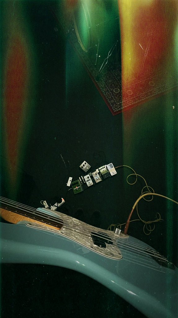 oscarhackett_ie's tweet image. Also felt good to be back practising with @versiveofficial after nearly two years, anyone else playing in any bands these days?