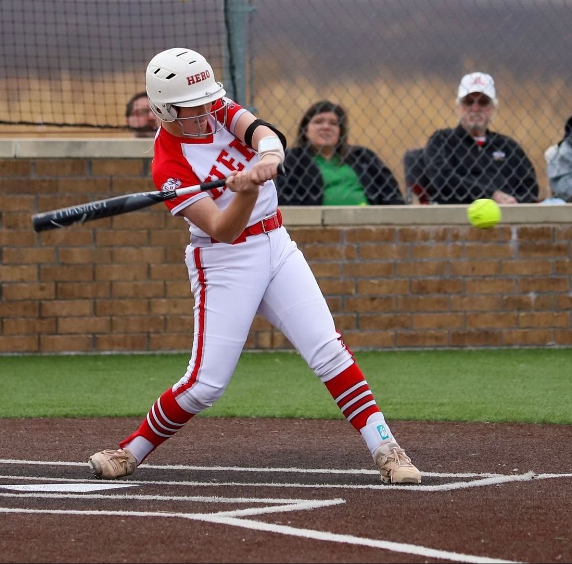 DBatWF's tweet photo. Got to see some D-BAT Talent at D-BAT Field yesterday in a matchup between Holliday vs. Windthorst!!

Photo credits: @willye313 https://t.co/dpV9Kccp8a