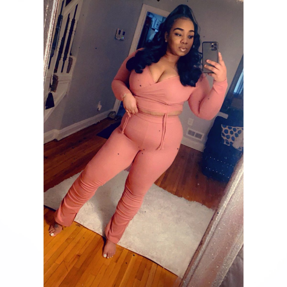 March be good to Sieeeeee 💕