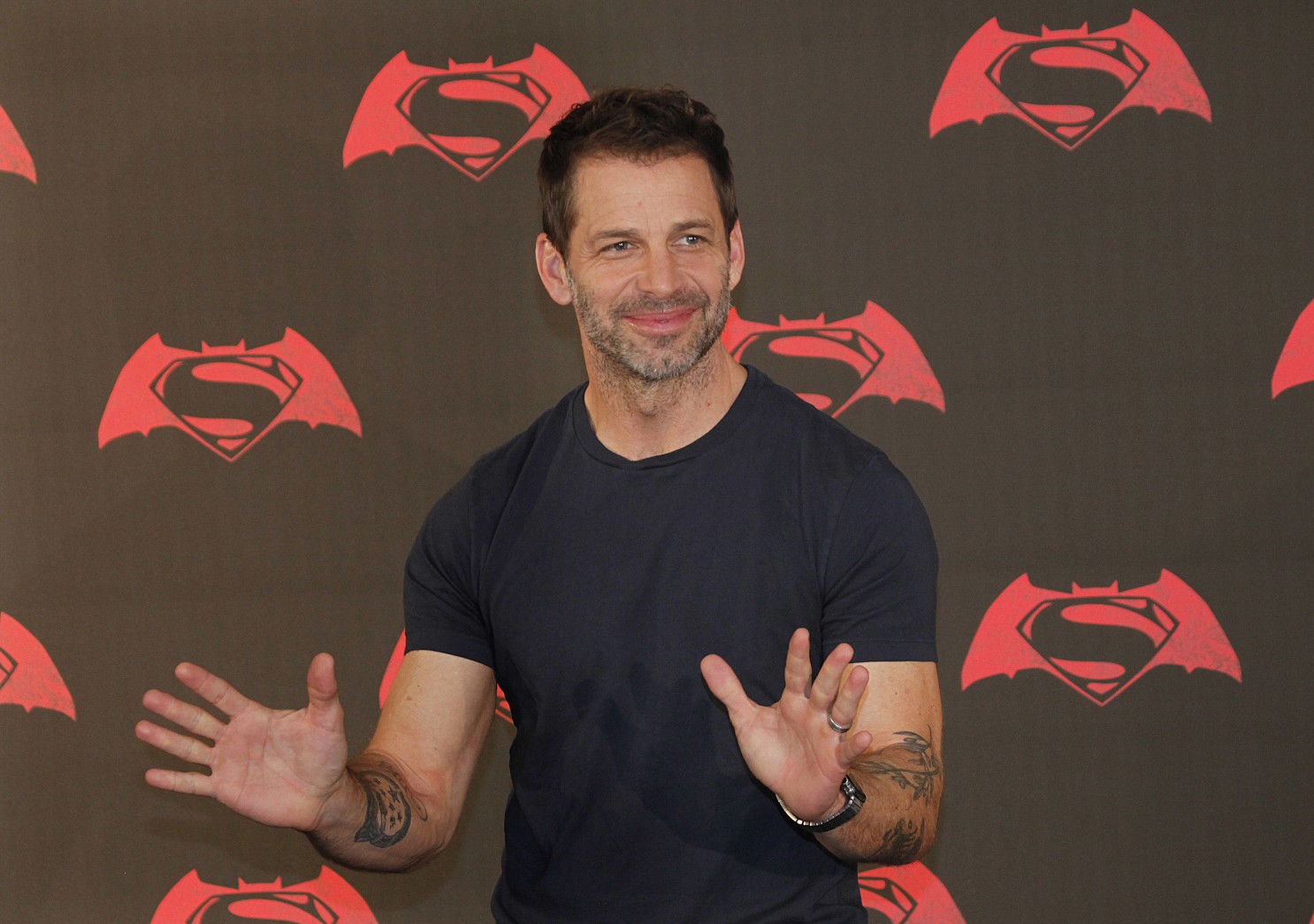 Happy birthday to the man, the myth, the legend Zack Snyder 