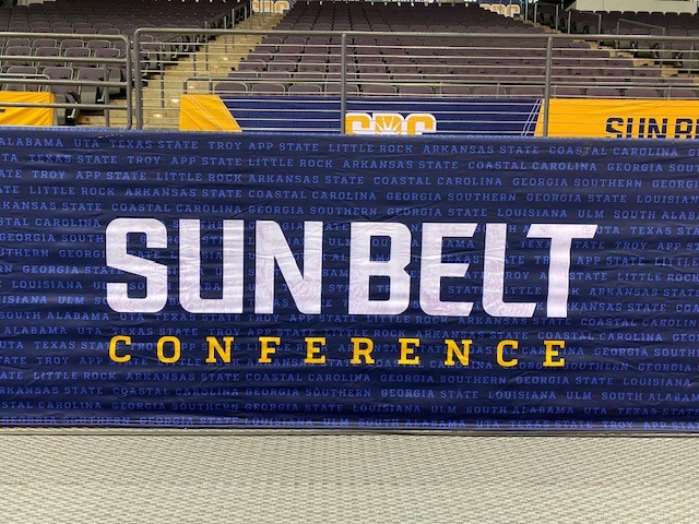 AndrewsInst's tweet photo. March is here and the madness is about to begin! We are proud to be the official sports medicine partner of the Sun Belt Conference Basketball Championships, Wed-Mon in Pensacola. #AndrewsInstitute #SportsMedicine #Orthopaedics #MarchMaddnress #Basketball #Pensacola #NWFL https://t.co/HNoBu60h3T