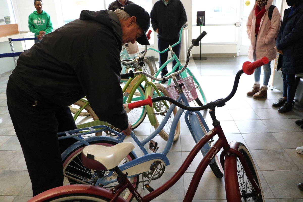 UNTtransit's tweet image. Transportation Services donated 5 bikes to Afghan refugees who made #UNT their home this semester. We were so glad we could help these students find transit to fit their needs! These bikes were abandoned, but if you're missing one it may be listed here: police.unt.edu/property.