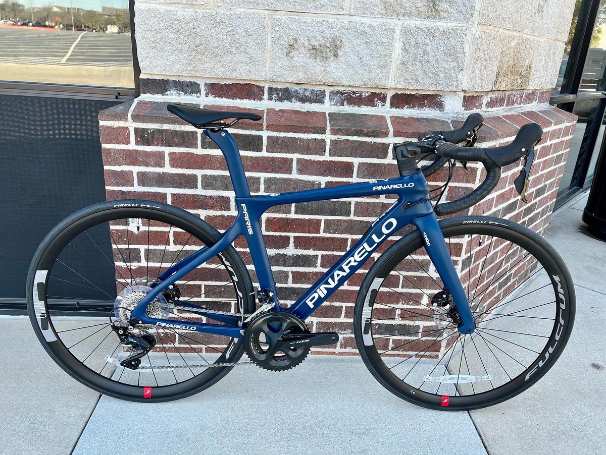 rideawaybikestx's tweet photo. Look 👀 who just joined the RIDE AWAY bicycles family‼️ @Pinarello_com #pinarello #pinarelloparis #rideawaybicycles #carbonbikes https://t.co/S6wr3IhVJU