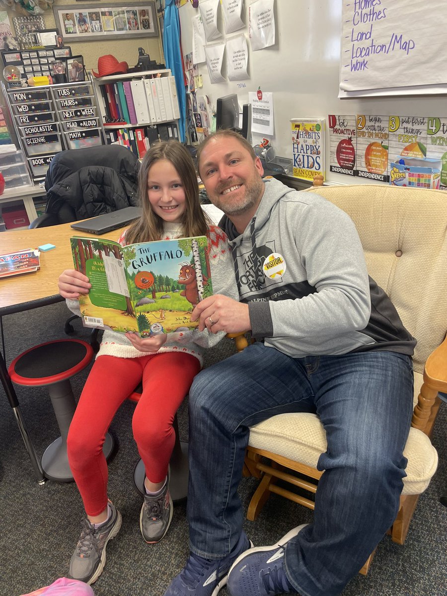 Reading month brings Mystery Readers! Today we had our first! 📚❤️🍀 #SaddleUpForSuccess #GSDPride #ParsonsPirates @villak_villa