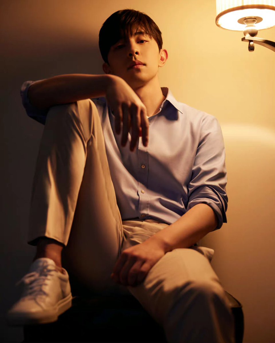 Deng Lun 邓伦 Updates tweet media
