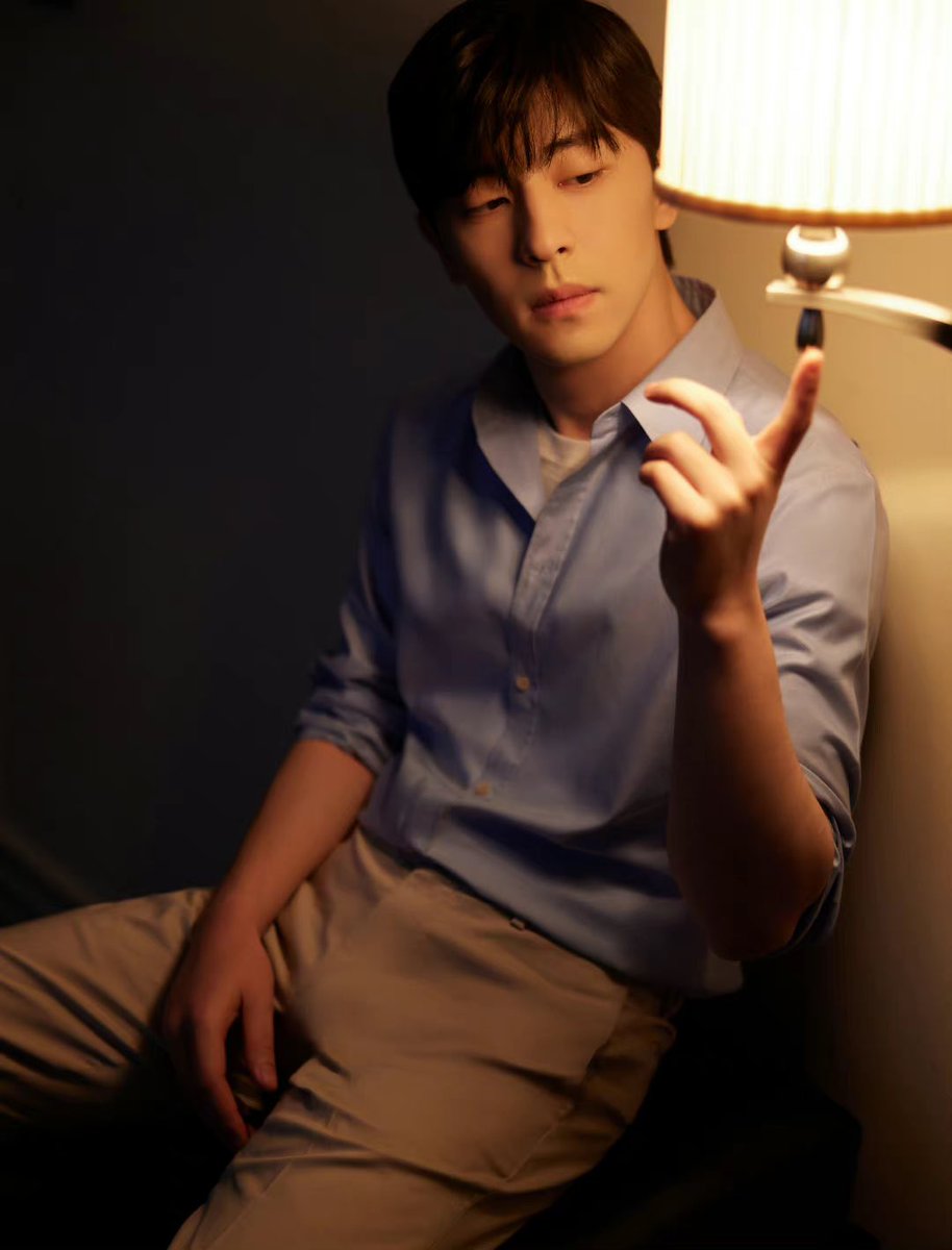 Deng Lun 邓伦 Updates tweet media