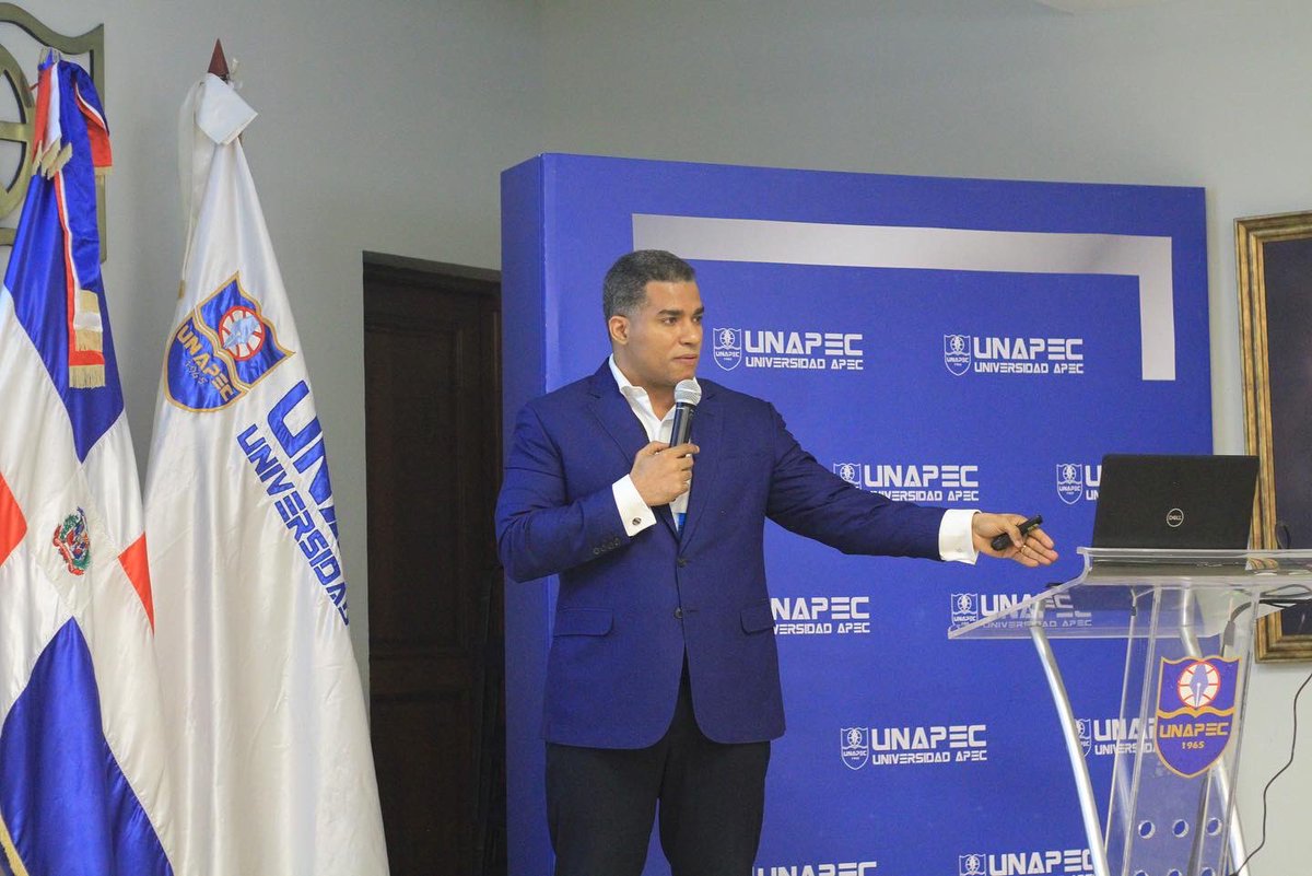 speakersecurity's tweet photo. Gracias a la referente y prestigiosa Sociedad Dominicana de Ciencia de Datos y Big Data (@BigDataDOM) por la invitación a participar en el innovador #DataMeetUp2022 https://t.co/cKxu6VU7WA