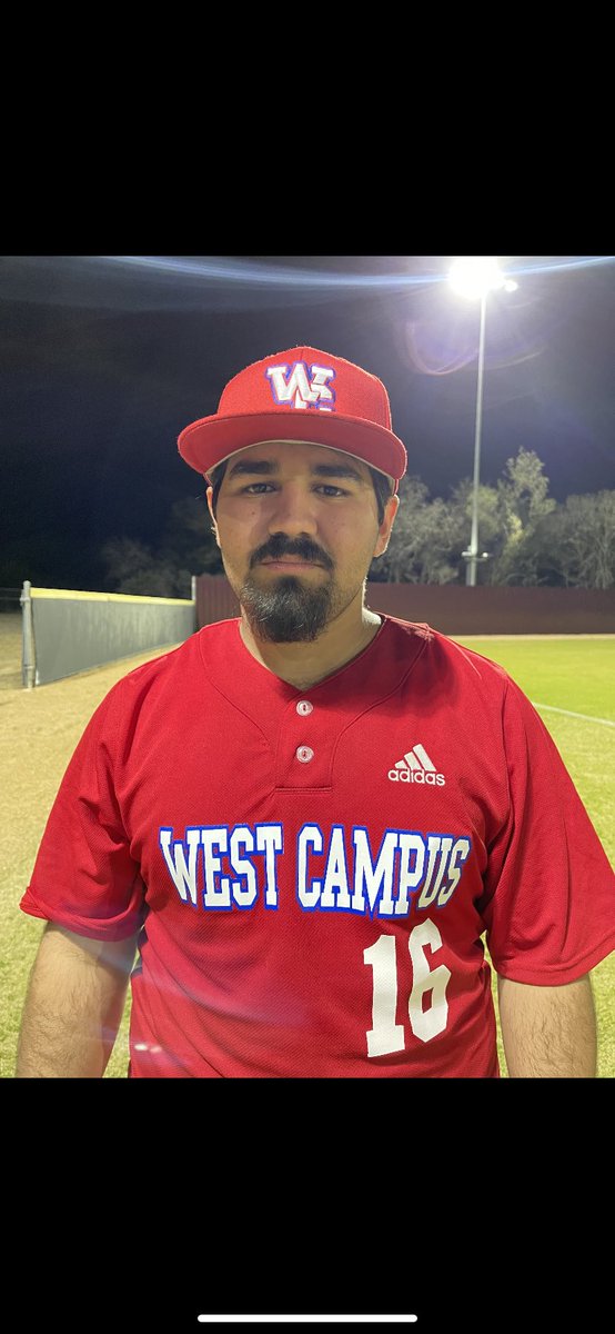 WestCampusBase's tweet photo. 🚨 PLAYER OF THE GAME 🚨

West Campus v Davenport JV

Marco Miranda 
4/5 
2 doubles, 2 singles
6 RBIs

#EnergyEffortEveryone https://t.co/VmL7ofVgE9