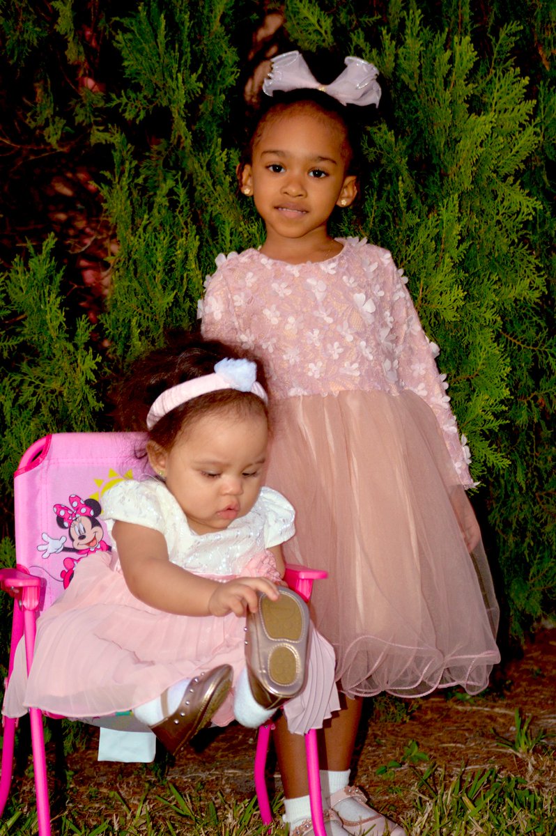 Here to Kapture all moments
Kaptured by Kianakaye📸 Follow my photography page on instagram <a href="/Kapturedbykk/">Kaptured</a> 

#sisters #bestfriends #beauty