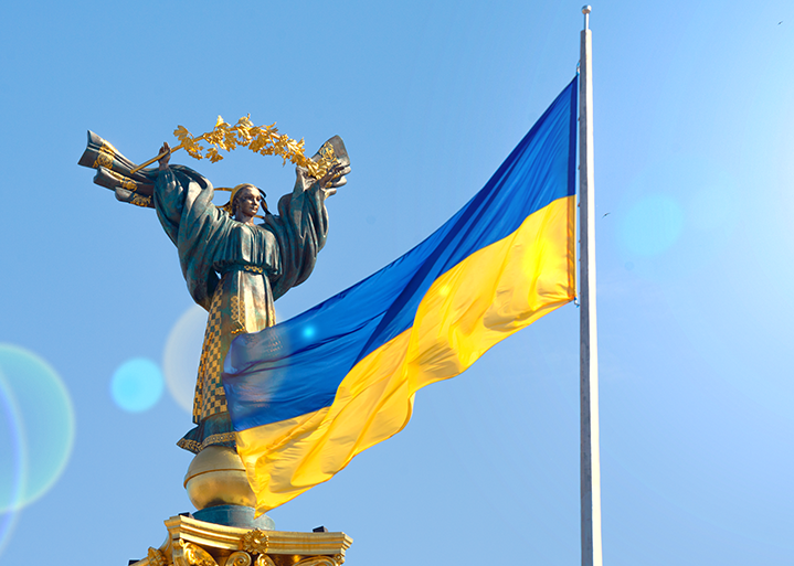 ABAJournal's tweet photo. Several major law firms are dropping some Russian clients and reviewing Russian-related work to comply with sanctions imposed in response to the invasion of Ukraine. https://t.co/0O5Q6siTuE https://t.co/7YT7mVd0da