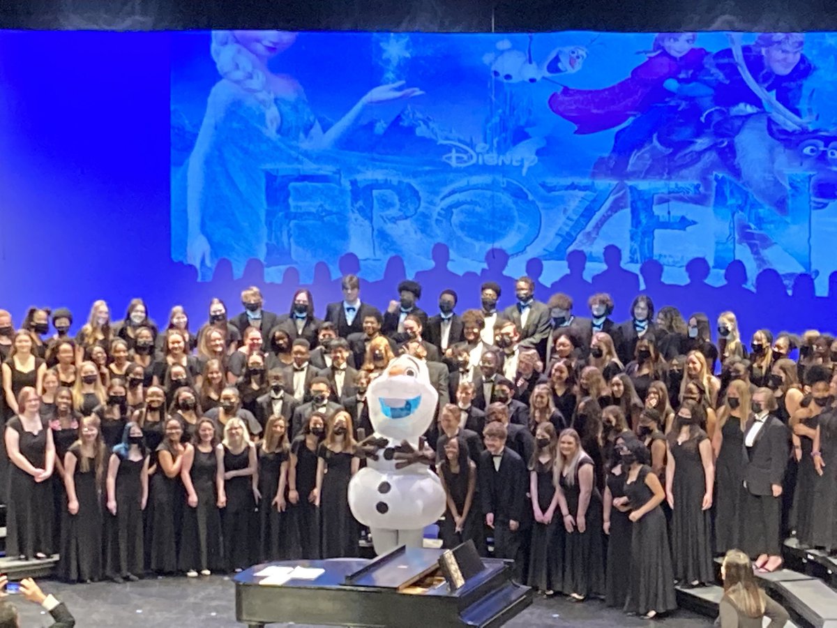 Great concert at Princeton High School!  Frozen!! <a href="/VikeNationAD/">Joe Roberts, CMAA</a> #vikingdiff