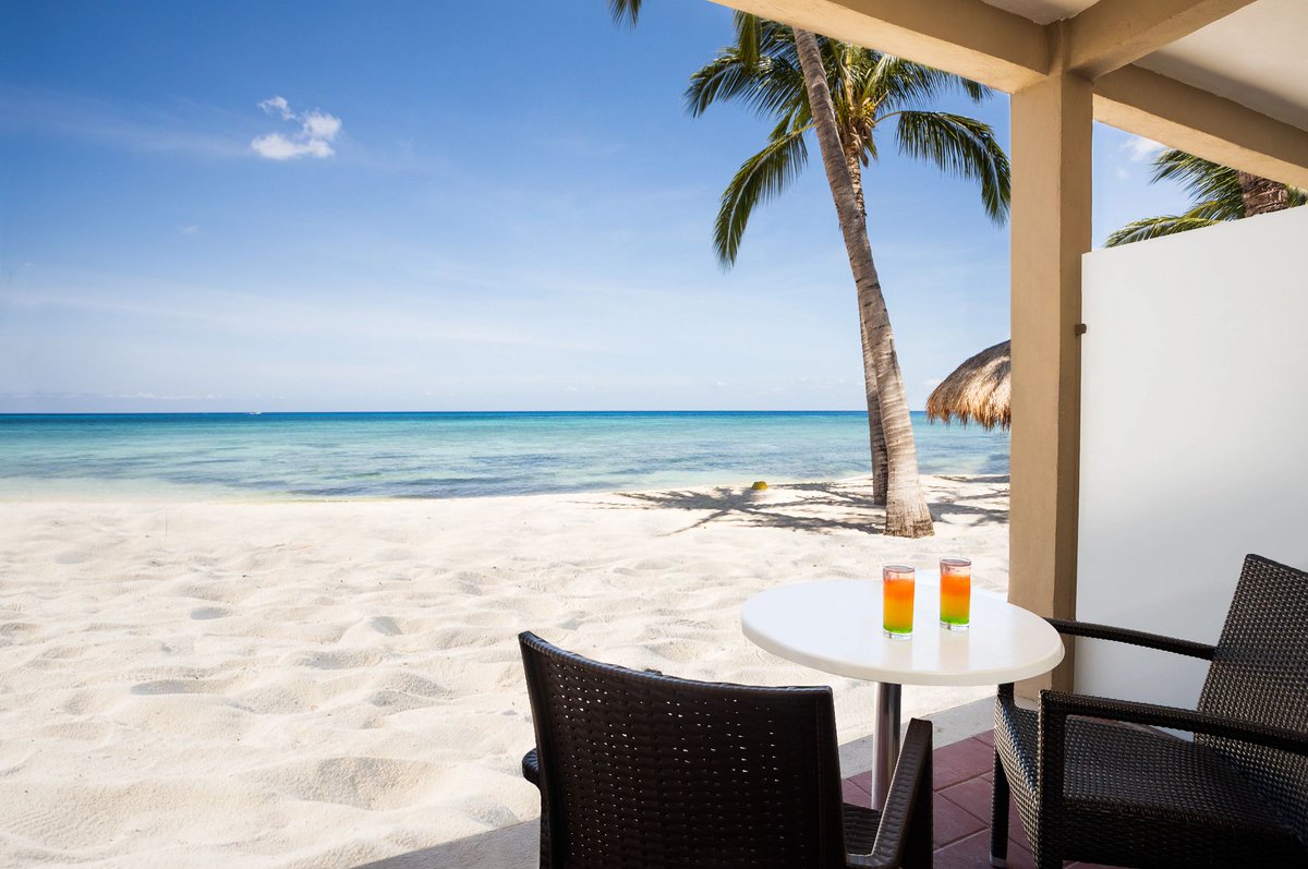 MagicHotels's tweet image. El incomparable Sunscape Sabor Cozumel.

Cozumel, Quintana Roo. México

@SunscapeSabor