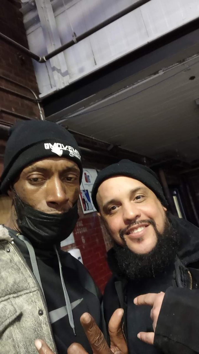 Tech845_Cvmo's tweet photo. Me and the big bro @therealdjcyrus8 https://t.co/BDUi94y7t6