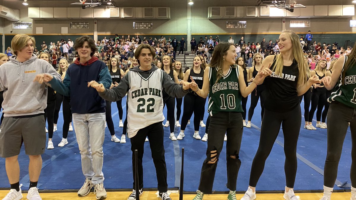 anthonyjgarcia_'s tweet image. What a great pep rally today at CPHS! So many great things to celebrate—especially our Lady Timberwolves race to state #CPPride
