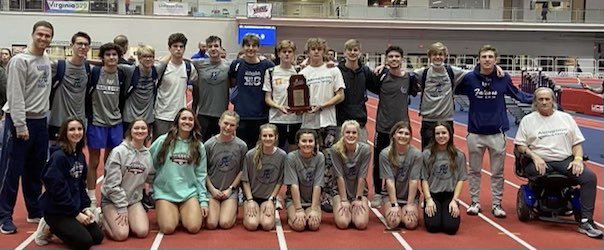 tracksburg's tweet photo. AHS Girls &amp; Boys at the 2022 Indoor State Championships. I’m so proud of this group I can’t stand it!! https://t.co/9abYmrZpzm