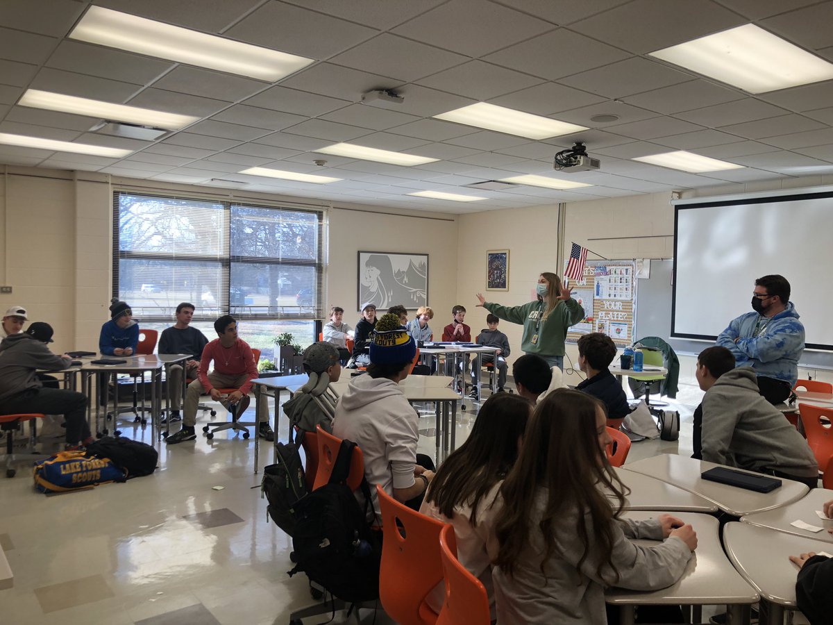 Thank you <a href="/CROYALFLB/">CROYA</a> for an awesome lesson on peer pressure today with our 8th graders! #findingjoyd67