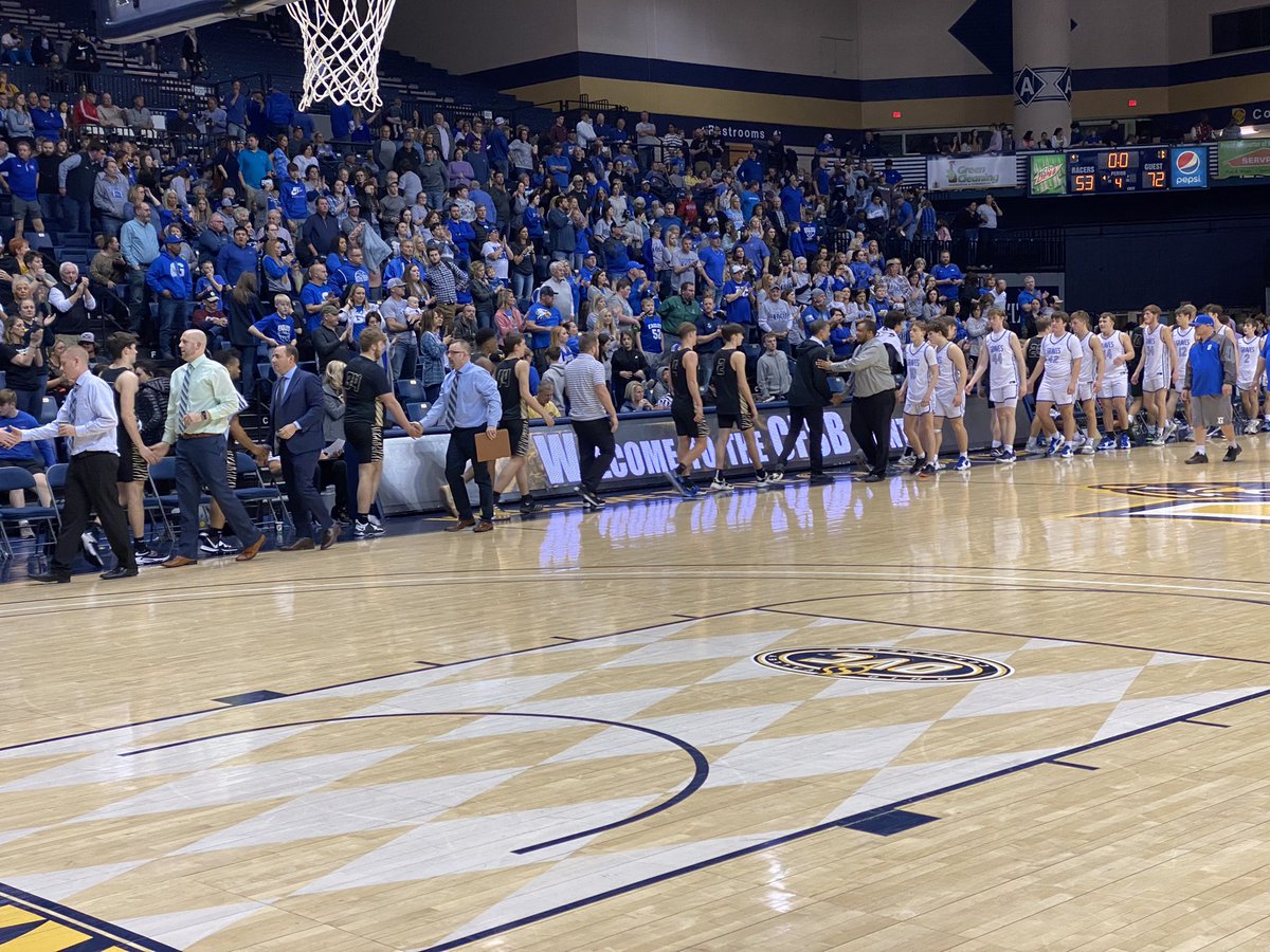 TonyJarvis_MHS's tweet photo. That’s a ballgame!  Murray wins 72-53!  Onto Friday night…Let’s go!
#MurraySchools https://t.co/anvadwC41S