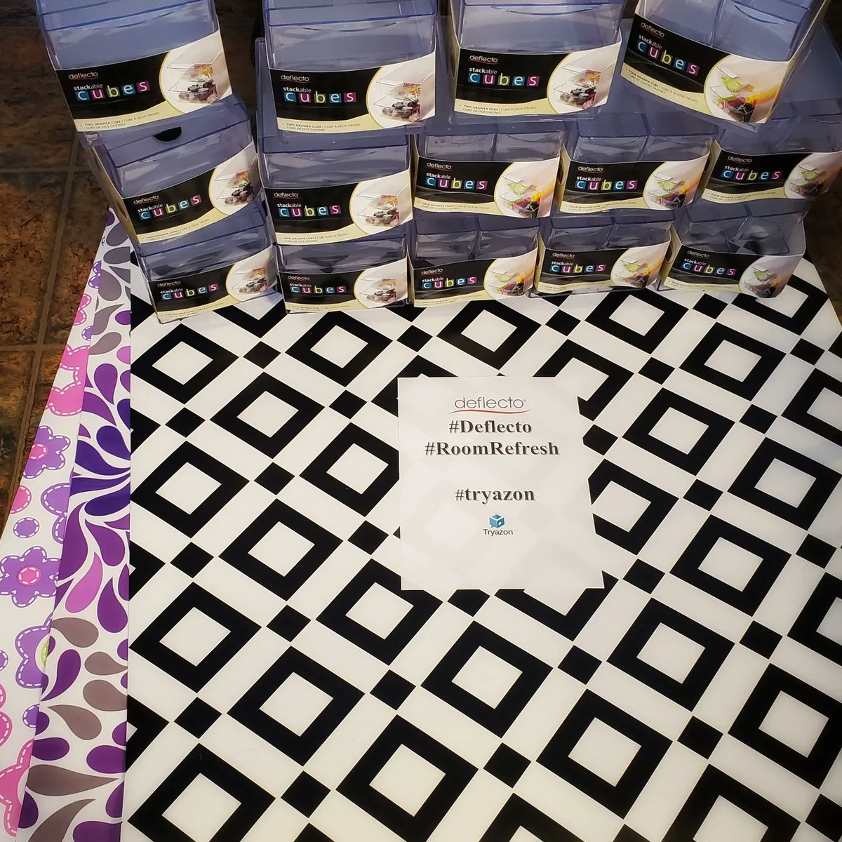 MaryStefanik's tweet image. Thank you @Tryazon and @Deflecto for these awesome Room Refresh Party products!!! 🥳 

The party pack included:

⭐ 3 Fashion Mats (3 different designs)
AND
⭐ 12 Stackable Cube Organizers (4 and 2 Drawer)

Organizing can be stylish and fun! 🏠 💖

#roomrefresh #deflecto #tryazon
