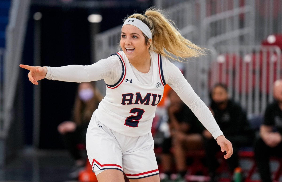 RMUWBasketball's tweet photo. 4⃣ for 4⃣ from the arch!

RMU: 64 - PFW: 52

#BobbyMo | 🔵🏀🔴 https://t.co/T4FwiCpnkE