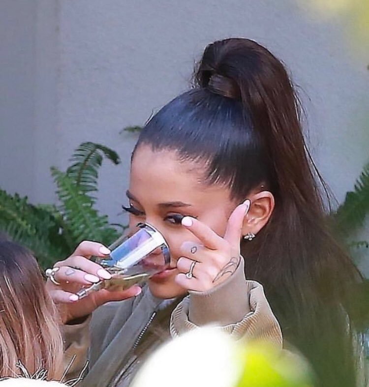 arianatorswildt's tweet photo. wordle today is one of ariana’s best song https://t.co/nIIUiuiqxx