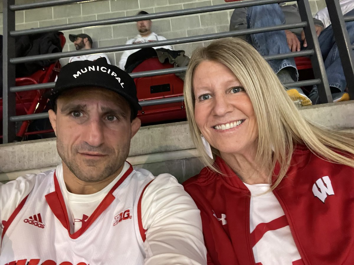 Badgers by a million.let’s go <a href="/BadgerMBB/">Wisconsin Basketball</a>