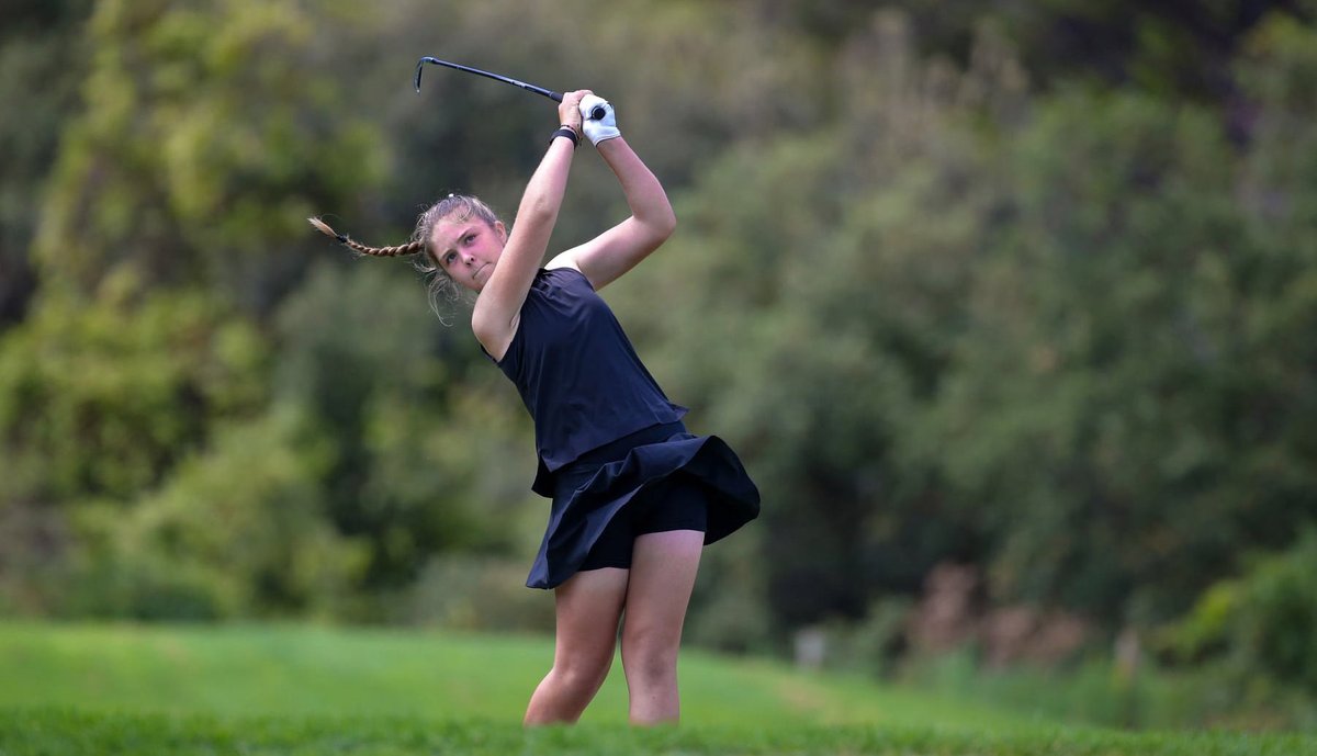 fcatgolf's tweet photo. 💥Les millors catalanes es preparan pel Campionat d'Espanya Sub-18 femení que acull el @ccvmoficial, del 17 al 20 de març.
⛳️Hi ha una alta participació de jugadores de la #FCGolf, on destaquen Claudia Lara i Anna Cañadó.
Molta sort a totes a Madrid.👏
▶️https://t.co/4dEIV1ILAn https://t.co/VkuMlo9YlE