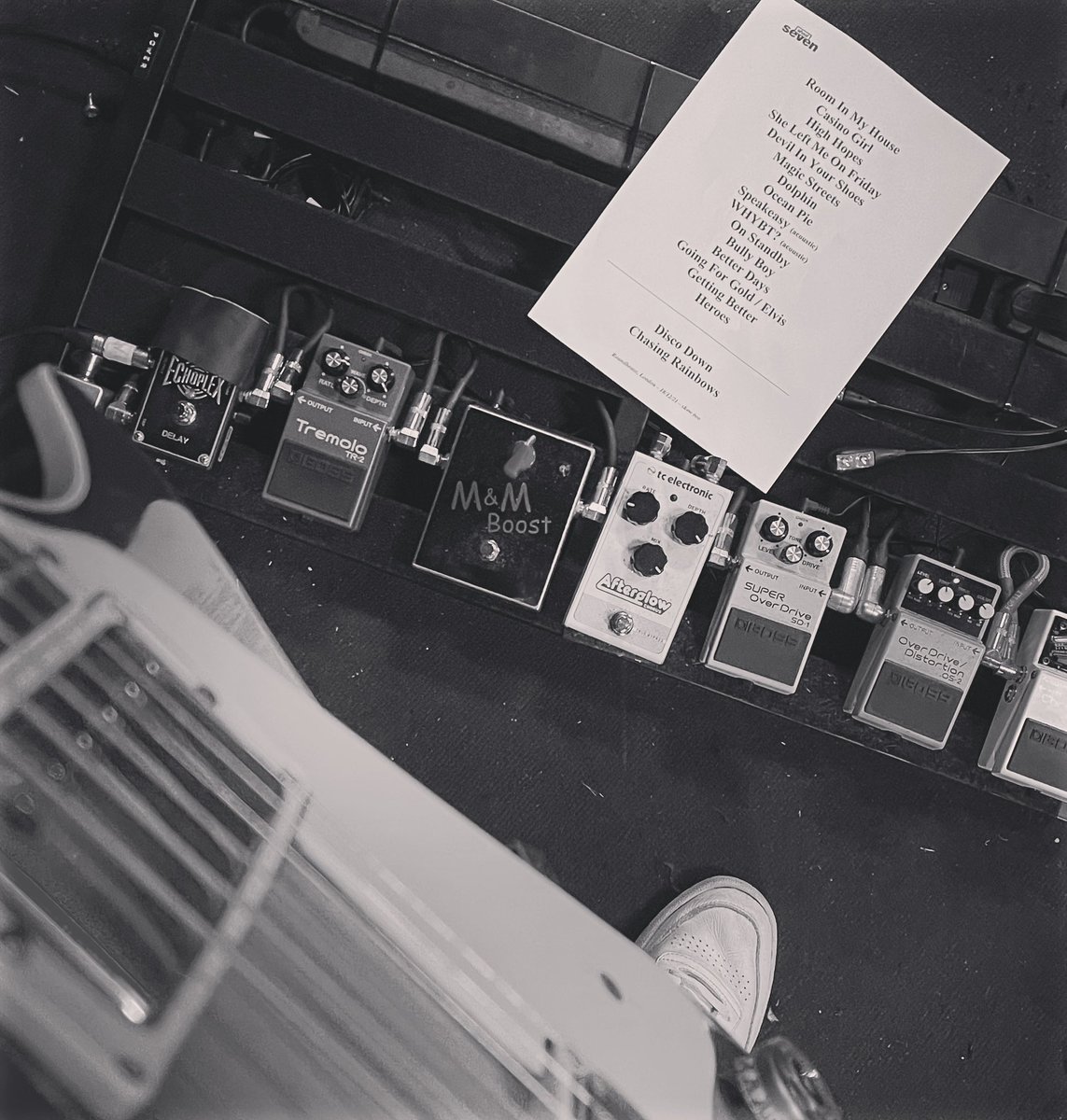 shedseven's tweet photo. Rehearsal time! #marchtour https://t.co/eLTb1xEvq4