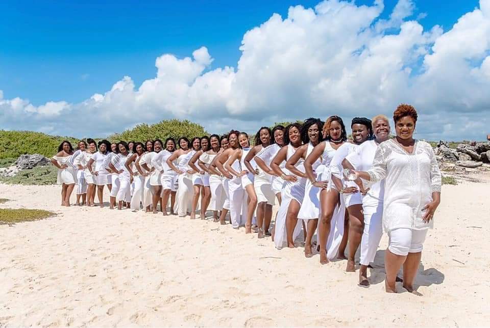 authorbellajay's tweet photo. Us. Crimson Renaissance: Diamond Edition 💎 #CRDE #MyGirLS #Deltaversary https://t.co/I4AG8KQI6K