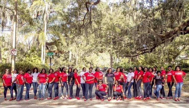authorbellajay's tweet photo. Us. Crimson Renaissance: Diamond Edition 💎 #CRDE #MyGirLS #Deltaversary https://t.co/I4AG8KQI6K