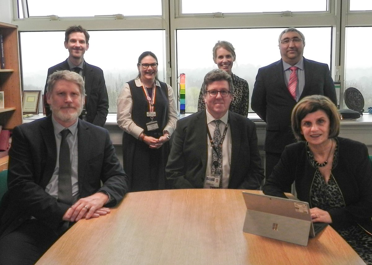 DerbyUniPress tweet media