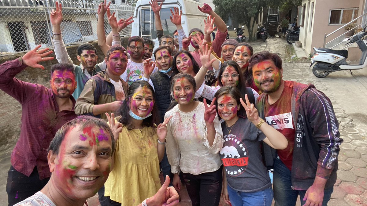 sushilbaral's tweet photo. आज कार्यथलोमा फागु - भोली होली। मिठो खाना, रमाइलो क्षण र निरन्तरताका लागी सहकर्मी प्रति कृतज्ञ छु। जदौ। @HERDIntl @HERDNepal #Holi2022 #Holi #fagu #teamHERD https://t.co/nQrbkYGkR4