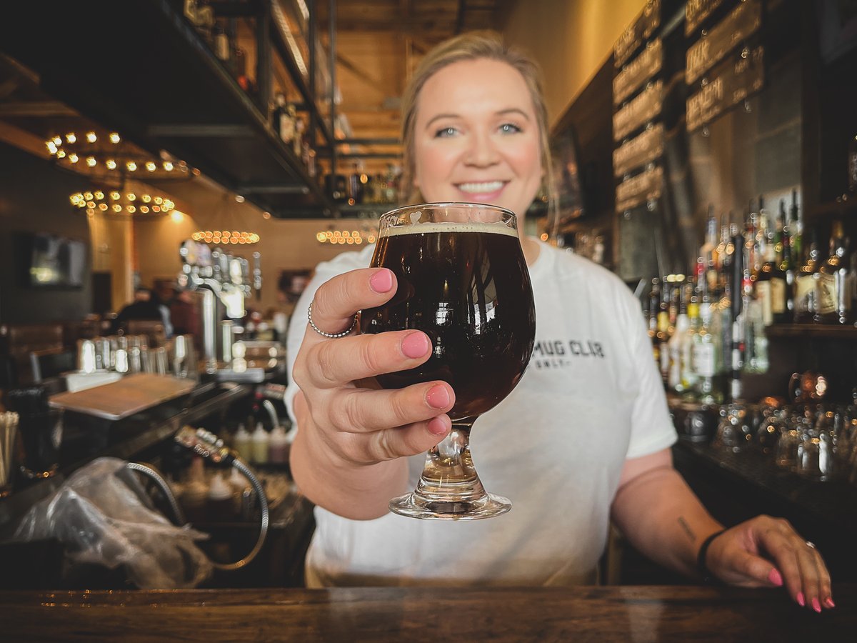 BlackhorseBrews's tweet photo. ๐ป #NewBrewAlert! Handcrafted with a nod to the old world, our Belgian-Style Quadrupel imparts dark fruity esters & a clove spice aroma with a creamy, boozy finish that is best enjoyed slowly. Available on tap or bring some home with a growler fill at our Alcoa or Knoxville pubs. https://t.co/iRzTyGKQjV