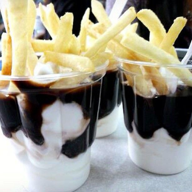 MavidDuster's tweet photo. @hoskytoken I mean idk about that but what I do know is that a McSundae and Fries are absolutely #delic

And if you hate it means you just haven't tried it :P https://t.co/55Z0T9nSTr