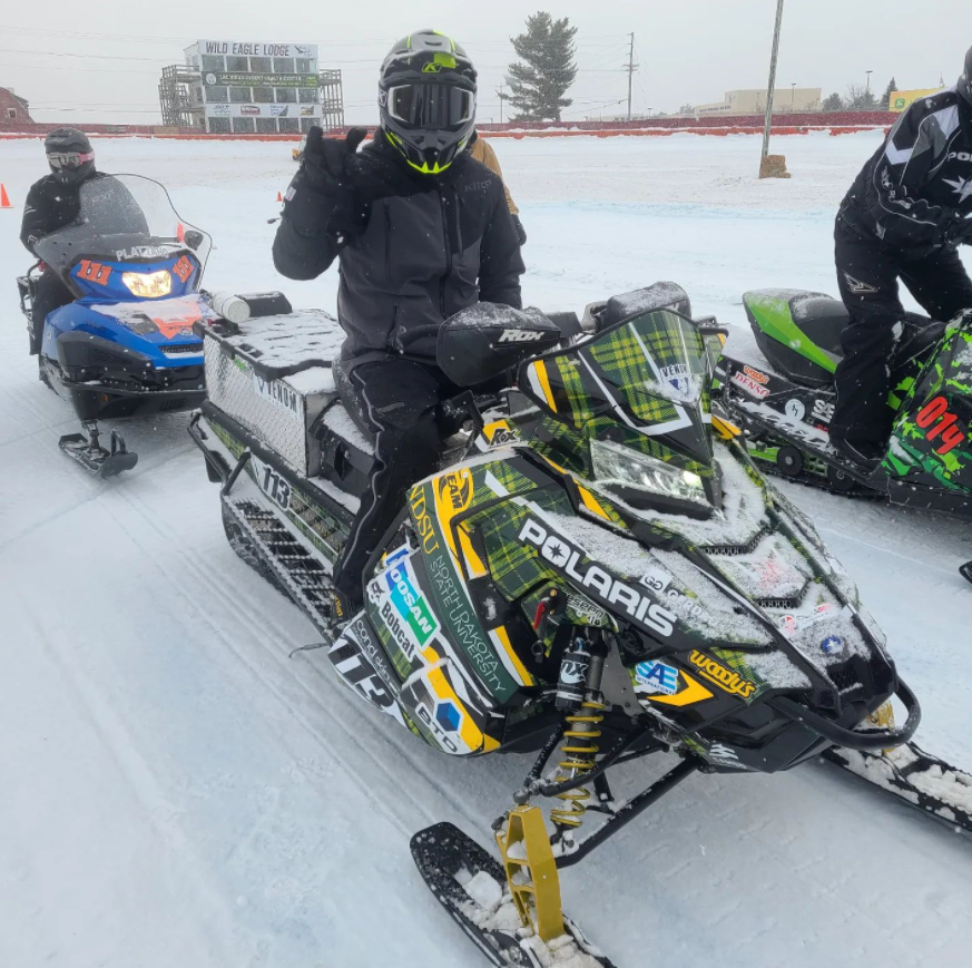 NDSUEngineering's tweet image. The NDSU Clean Snowmobile team just finished up an amazing season. They finished 2nd in the diesel division of the SAE Clean Snowmobile Challenge and won awards for best handling and best fuel efficiency. Congratulations!!! 🤘🏆🎉

#ExperienceNDSU #NDSUengineering