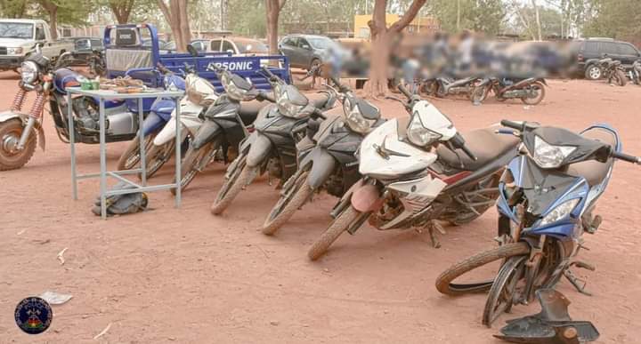 RadioPaysan's tweet photo. #Ouagadougou : un réseau composé de cinq (05) individus a été démantelé par la #Police_Nationale  via @bf1tv 
 #banditisme #insécurité https://t.co/Nf7vYaWJg8