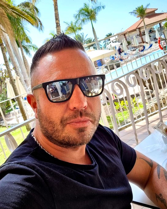 I'll be back in the sun soon!  I'm looking forward to ! 😎🌞   #sunnyboy #sunnyday #sunglasses #actor #pornactor<a href="/tag/sunnyday"class="tags"><span>#sunnyday</span></a><a href="/tag/actor"class="tags"><span>#actor</span></a><a href="/tag/sunglasses"class="tags"><span>#sunglasses</span></a><a href="/tag/sunnyboy"class="tags"><span>#sunnyboy</span></a><a href="/tag/pornactor"class="tags"><span>#pornactor</span></a>