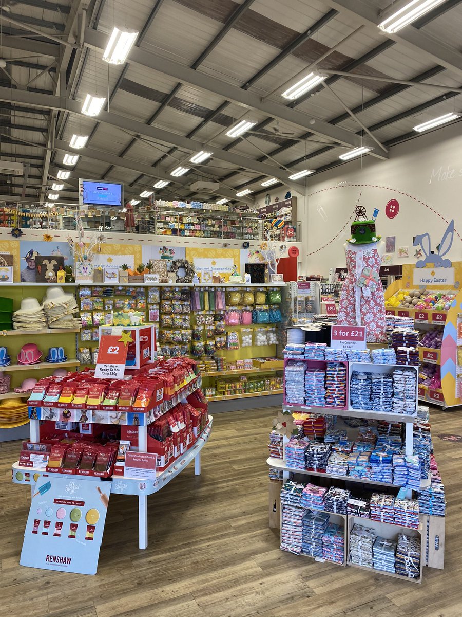 bolland_rob's tweet photo. Awesome job today @Hobbycraft_TLF well done https://t.co/zFPKpJdN2z