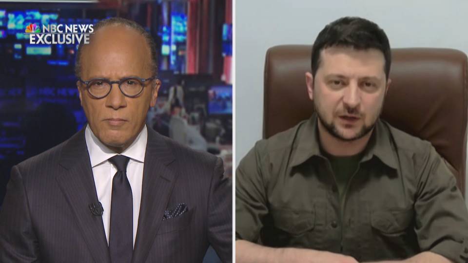 NBCNewsPR's tweet photo. .@NBCNEWS EXCLUSIVE: @LesterHoltNBC interviews Ukrainian President Zelenskyy tonight on @NBCNightlyNews.

Coming up at 6:30 p.m. ET/5:30 p.m. CT. https://t.co/5OTBbxktlY