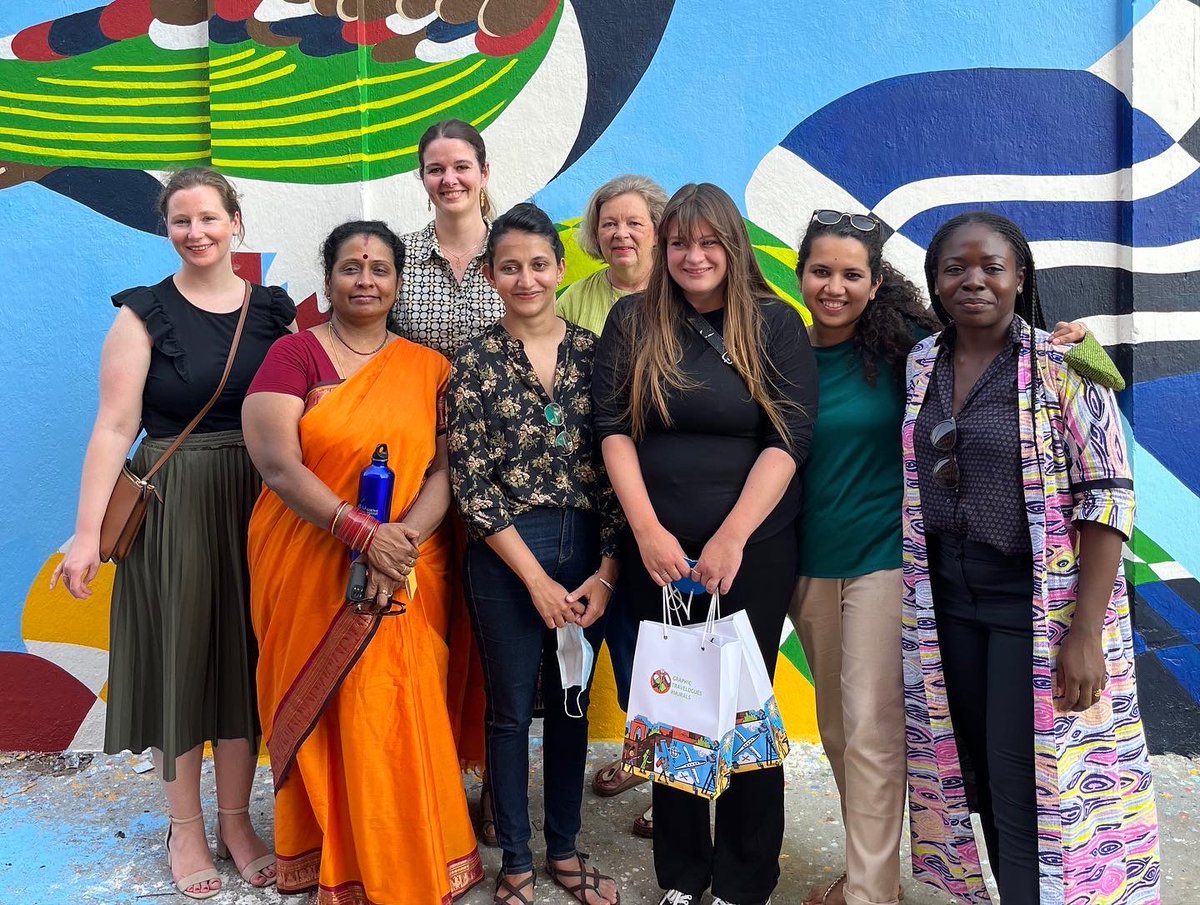 GI_MMB_NewDelhi's tweet photo. Our mural in Chennai’s Kannagi Art District is complete and ready to be witnessed by you all! 🥳
If you’d like to experience travel through art, come and view our murals and form your interpretations.  More: https://t.co/nLrJaOHMFO
 
#streetart #publicspaces #indogermancollab https://t.co/LD839DzrJz