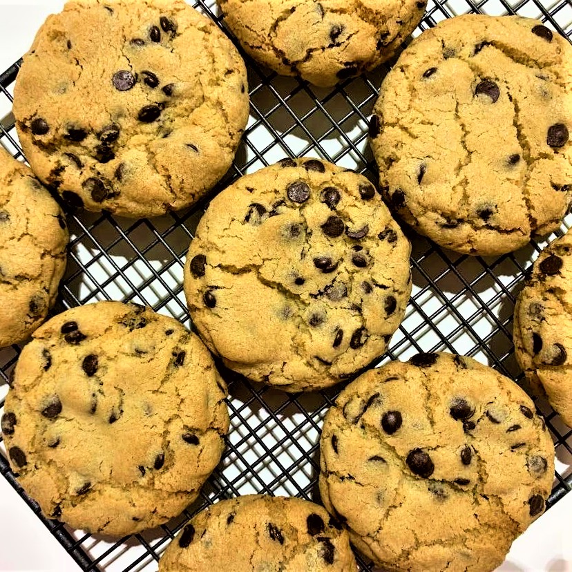 happylittlecake's tweet photo. Cookies 👇
#recipedevelopment #testbake #tastetest #toughjob https://t.co/jPiYZzsQpC