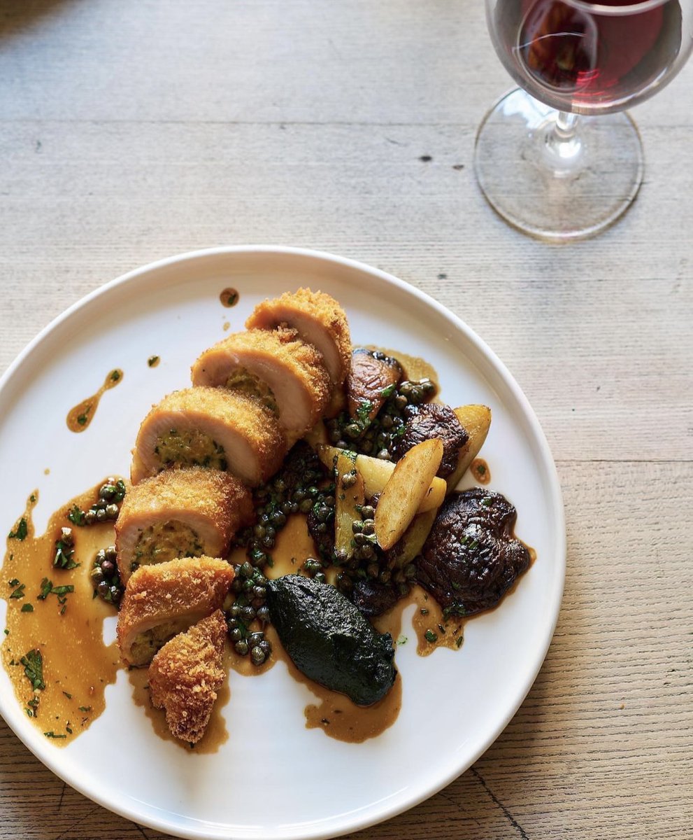 Hollybush, Witney, Oxfordshire (<a href="/TheHollybush1/">The Hollybush</a>)

New chef installed and a complete switch to ambitious but not inaccessible pub dining. Great value, careful cooking.