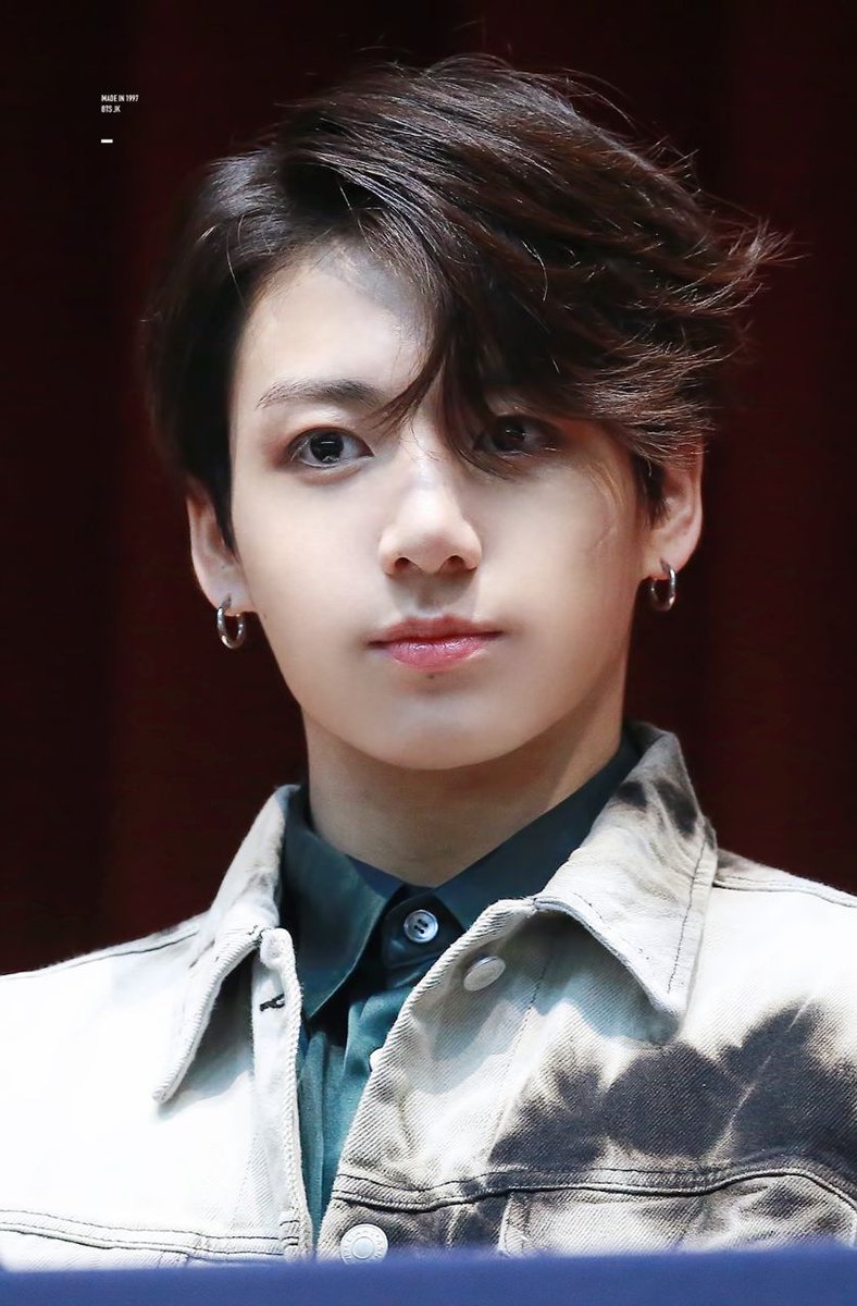 kookieStanner's tweet photo. Bunny koo
#JK #JungKooK #JUNGKOOKIE
#KOOKIE #jeonjungkook #BTSJUNGKOOK #BTS https://t.co/Pkd3hTwLOZ