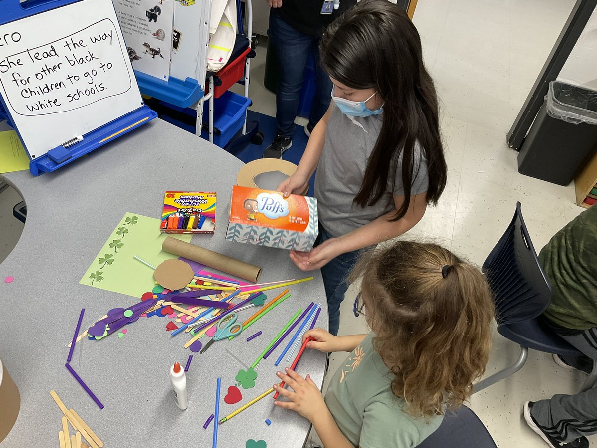 _hase1's tweet photo. First graders are busy making leprechaun traps with their buddies today! #lane126 https://t.co/s8CyltHojD