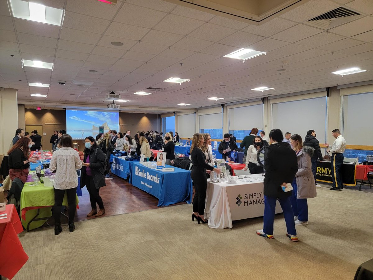 budental's tweet photo. Last week, #budental students, residents, and alumni gathered in Hiebert Lounge for the 12th annual #bugsdm Career Fair. The fair provides an opportunity to network with and learn more about dental practices, organizations, and institutions and to apply for opportunities. https://t.co/Unzp83CK4v